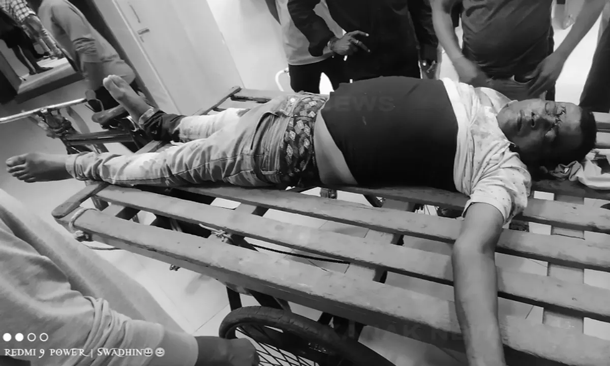  ଅଜଣା ଗାଡି ଧକ୍କାରେ ଚାଲିଗଲା ଦିଗପହଣ୍ଡି ବ୍ଲକ ଅଧ୍ୟକ୍ଷାଙ୍କ ସ୍ୱାମୀଙ୍କ ଜୀବନ । ଜକର ଗାଁ ନିକଟରେ ଧକ୍କା ଦେଲା ଗାଡି