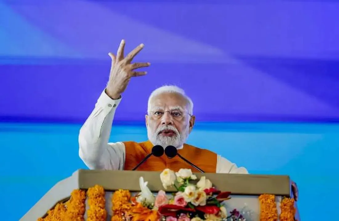  ଦେଶର ପ୍ରତି ମା’, ଝିଅ ଶକ୍ତି ସ୍ୱରୂପା , ମୁଁ ତାଙ୍କ ପୂଜାରୀ...’: ‘ଶକ୍ତି’ ପ୍ରସଙ୍ଗରେ ରାହୁଲଙ୍କୁ ଜବାବ ଦେଲେ ପ୍ରଧାନମନ୍ତ୍ରୀ ମୋଦୀ ।