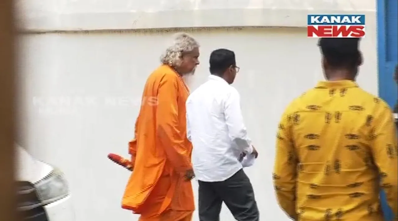  ନବୀନ ନିବାସରେ ପ୍ରସନ୍ନ ପାଟ୍ଟଶାଣୀ ଓ ପ୍ରସନ୍ନ ଆଚାର୍ଯ୍ୟ! ଦୁହିଁଙ୍କୁ କେଉଁଠୁ ମିଳିବ ଟିକେଟ୍?