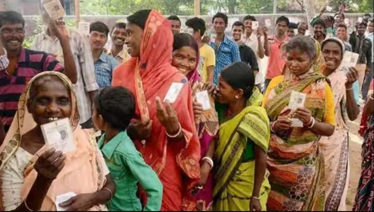  ମାଲକାନଗିରି ବଙ୍ଗୀୟ ଭୋଟରଙ୍କ ଉପରେ ତିନି ଦଳର ନଜର । ଭୋଟରଙ୍କୁ ନିଜ ସପକ୍ଷରେ ନେବାକୁ ଆପଣାଉଛନ୍ତି ଭିନ୍ନ ରଣନୀତି ।