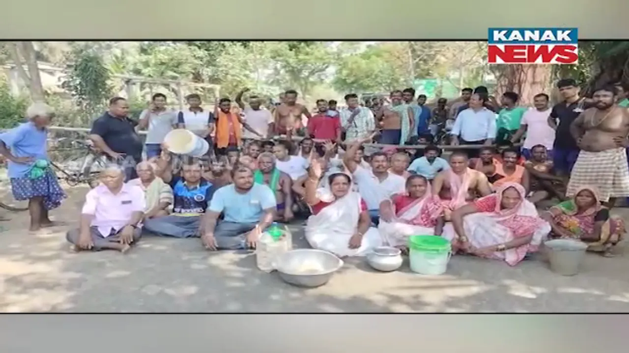  ପାଣି ସମସ୍ୟା : ରାସ୍ତା ଅବରୋଧ କଲେ ନାଗପୁର ପଞ୍ଚାୟତବାସୀ