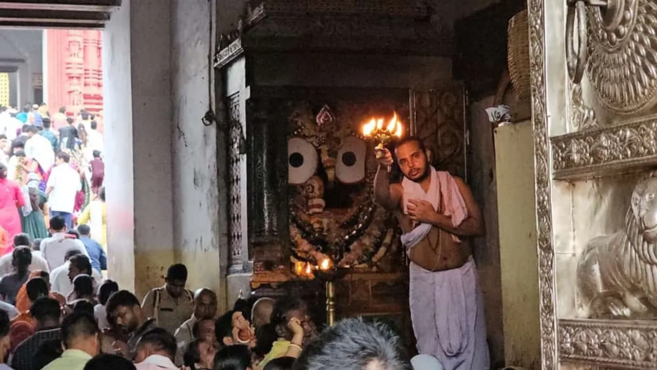  ଆଜି ଶ୍ରୀମନ୍ଦିରରେ ଶ୍ରୀଜିଉଙ୍କ ବନକଲାଗି ନୀତି । ୬ ଘଣ୍ଟା ଧରି ବନ୍ଦ ରହିବ ସାଧାରଣ ଦର୍ଶନ ।