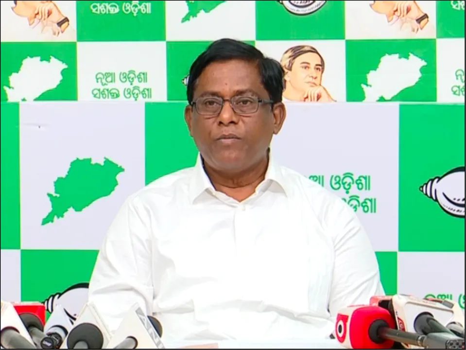  ‘ଓଡିଆ ଅସ୍ମିତା’କୁ ନେଇ ବିଜେଡିର ପ୍ରେସମିଟ୍ । ଓଡିଶାର କଳା, ସଂସ୍କୃତିର ବିକାଶରେ ବିଜେପି ବାଧକ ହୋଇଛି ବୋଲି କହିଲେ ସଞ୍ଜୟ ଦାସବର୍ମା ।