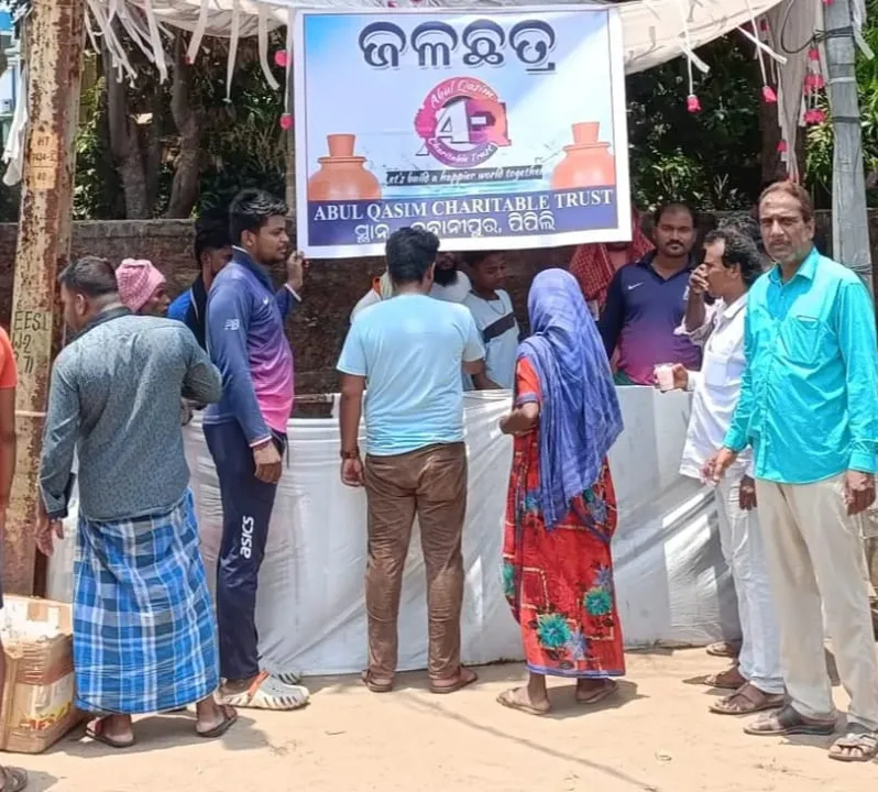  ଶୋଷିଲା ମଣିଷଙ୍କ ପାଇଁ ପିପିଲି ଭବାନୀପୁରରେ ୨୪ ଘଣ୍ଟିଆ ଜଳଛତ୍ର ବ୍ୟବସ୍ଥା ।