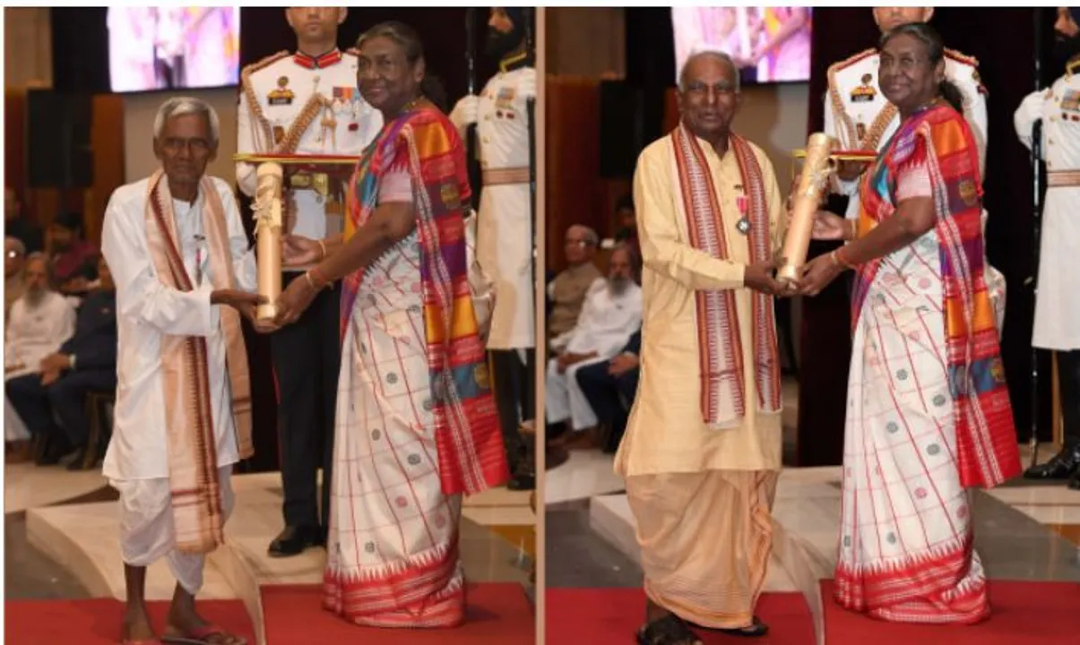  ପଦ୍ମଶ୍ରୀ ପୁରସ୍କାର ପାଇଲେ ଦୁଇ ଓଡ଼ିଆ । ପଟ୍ଟଚିତ୍ର ଶିଳ୍ପୀ ବିନୋଦ ମହାରଣା ଓ ଲୋକକଳା ଶବ୍ଦ ନୃତ୍ୟ ଶିଳ୍ପୀ ଗୁରୁ ଭାଗବତ ପ୍ରଧାନଙ୍କୁ ସମ୍ମାନିତ କଲେ ରାଷ୍ଟ୍ରପତି ଦ୍ରୌପଦୀ ମୁର୍ମୁ ।