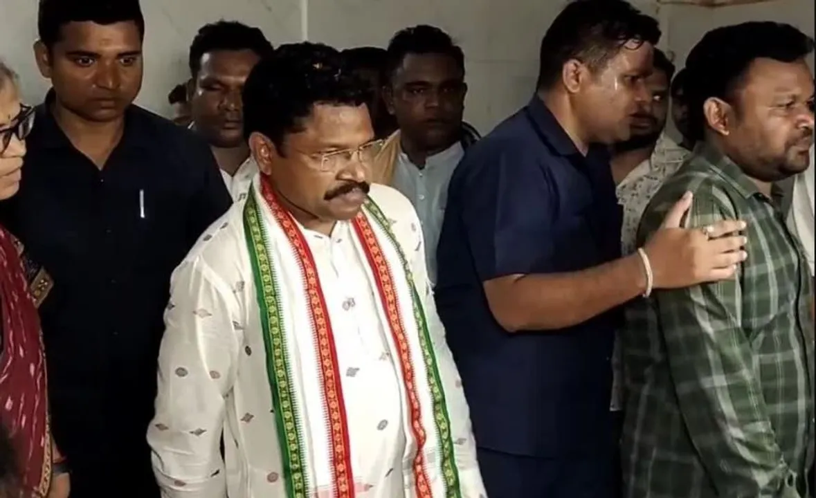  ରାଜ୍ୟର ମାଡ଼ିଚାଲିଛି ସଂକ୍ରମଣ ରୋଗ ; ହସ୍ପିଟାଲ ଯାଇ ସ୍ଥିତି ସମୀକ୍ଷା କରିବେ ସ୍ୱାସ୍ଥ୍ୟମନ୍ତ୍ରୀ ମୁକେଶ ମହାଲିଙ୍ଗ