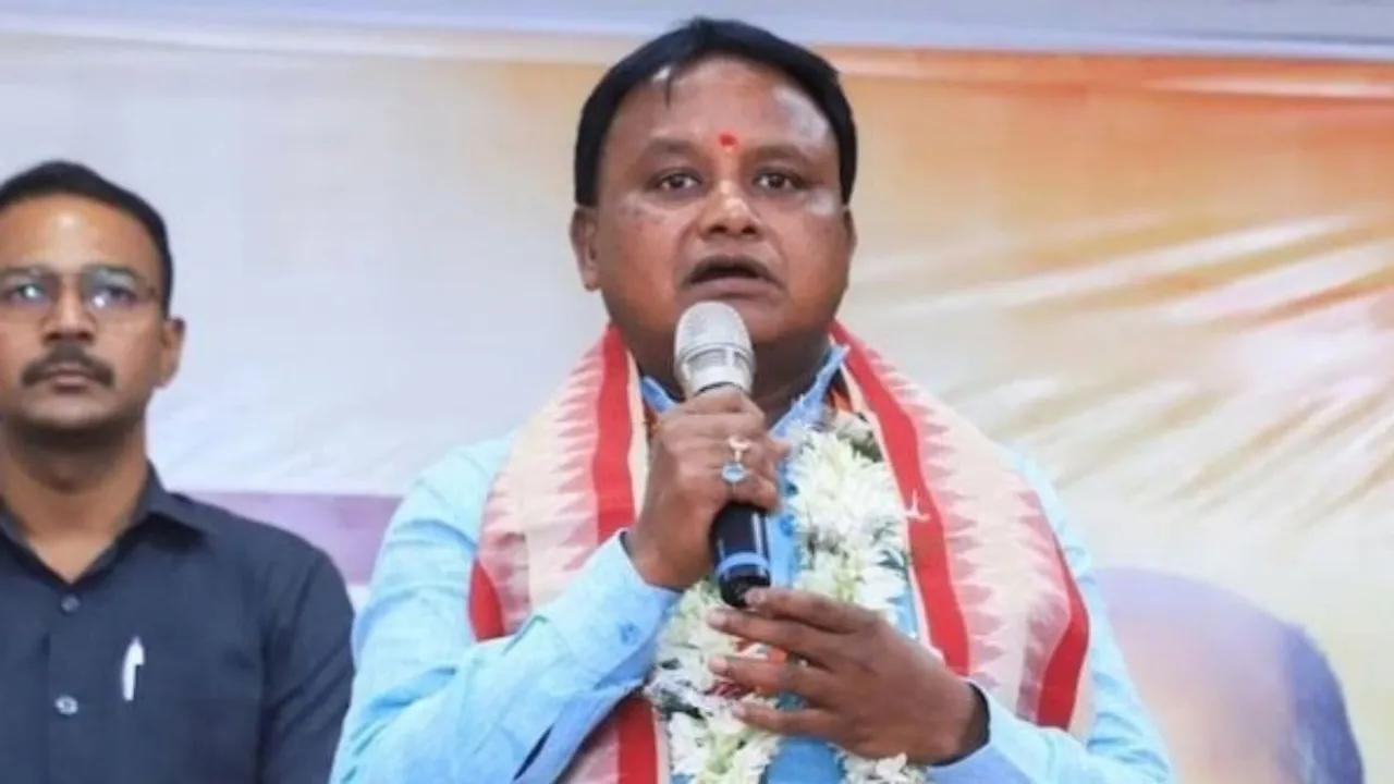  ସେପ୍ଟେମ୍ବର  ୧୭,ମୋଦିଙ୍କ ଜନ୍ମଦିନରେ ଶୁଭାରମ୍ଭ ହେବ ‘ସୁଭଦ୍ରା ଯୋଜନା’ । ମହିଳା ହିତାଧିକାରୀଙ୍କୁ ମିଳିବ ୫୦ ହଜାର ଟଙ୍କାର ଗିଫ୍ଟ ଭାଉଚର ।