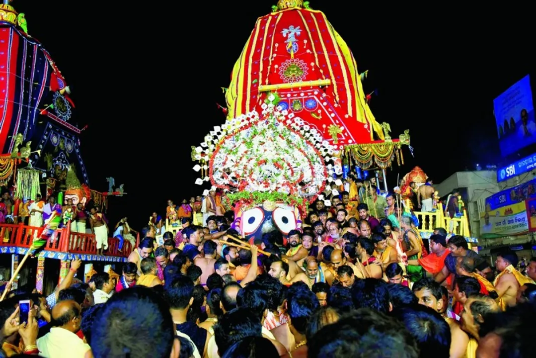  ଆଜି ନୀଳକନ୍ଦରକୁ ବାହୁଡ଼ିବେ ନୀଳାଦ୍ରିପତି । ମା’ ଲକ୍ଷ୍ମୀ ସାଆନ୍ତାଣୀଙ୍କୁ ରସଗୋଲା ଖୁଆଇ ମହାପ୍ରଭୁ କରିବେ ମାନଭଞ୍ଜନ  ।
