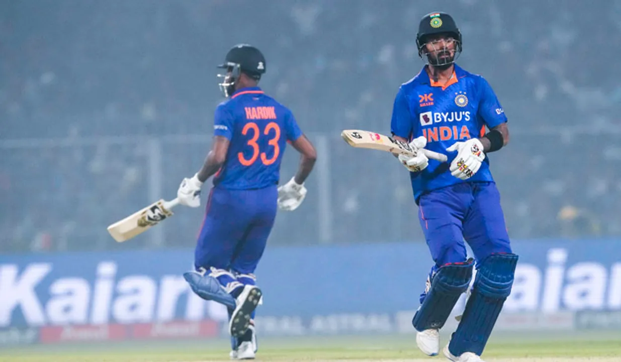  Hardik Pandya and KL Rahul run between wickets | AP 