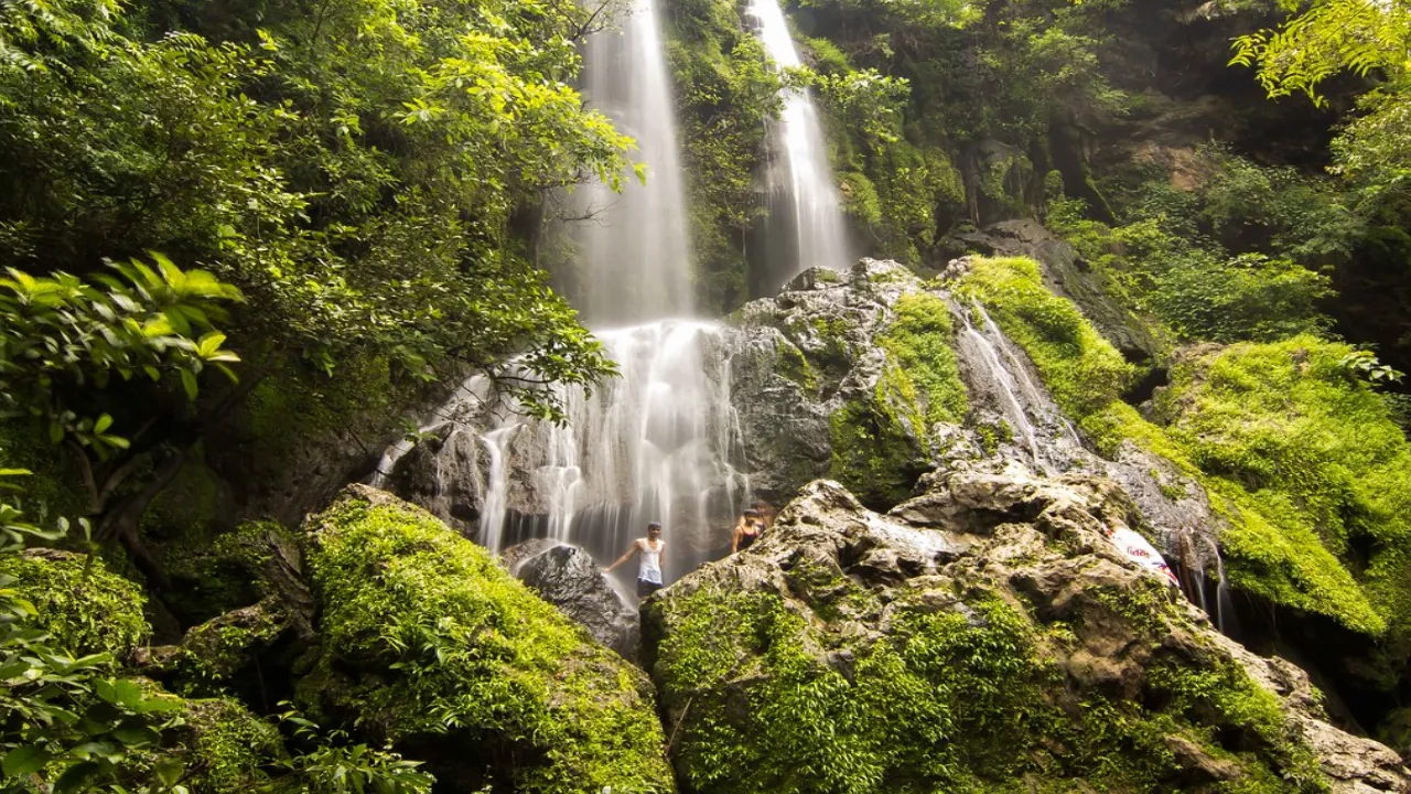 Top  safe places to travel solo in India