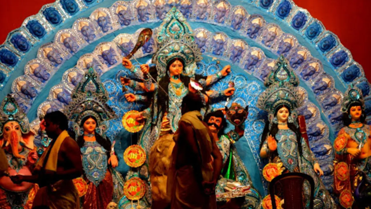 Durga Puja Pandals in Mumbai