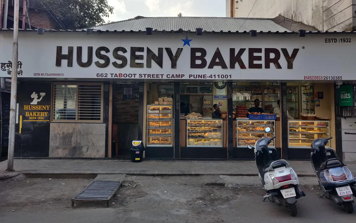 Punekars! The Famous Husseny Bakery is now home delivering!