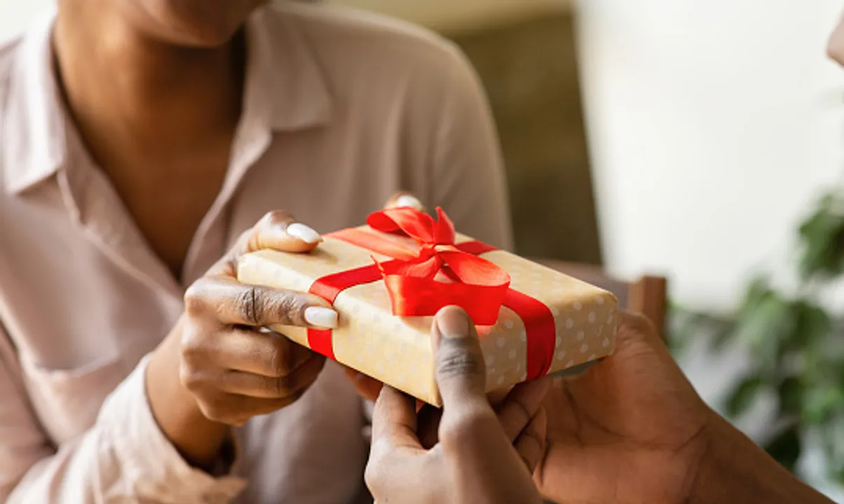 These women's day gifts are perfect to appreciate your lady and her efforts!