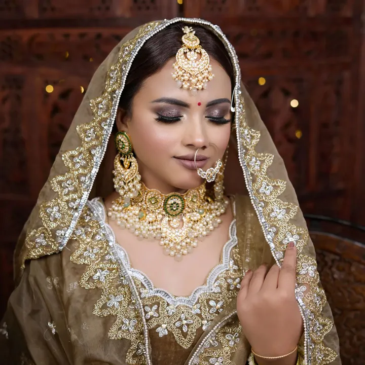 Get jewellery on rent in Mumbai!