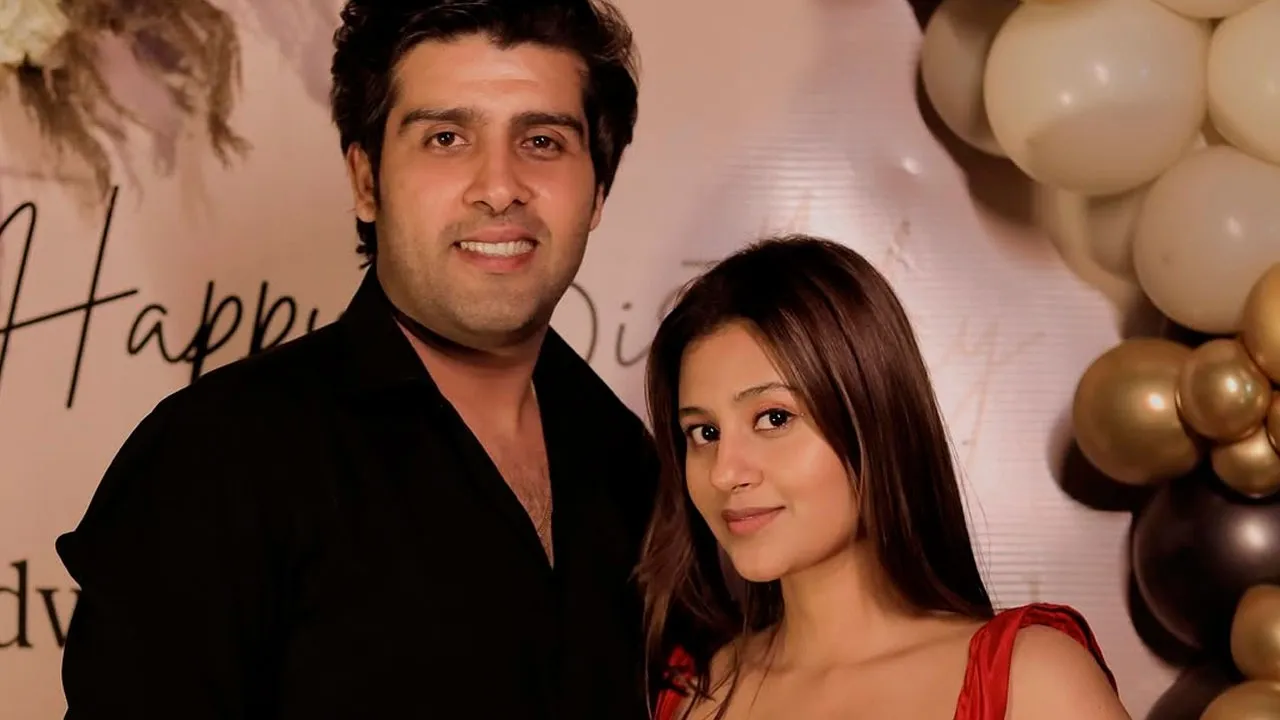 Anjali Arora Akash Sansanwal