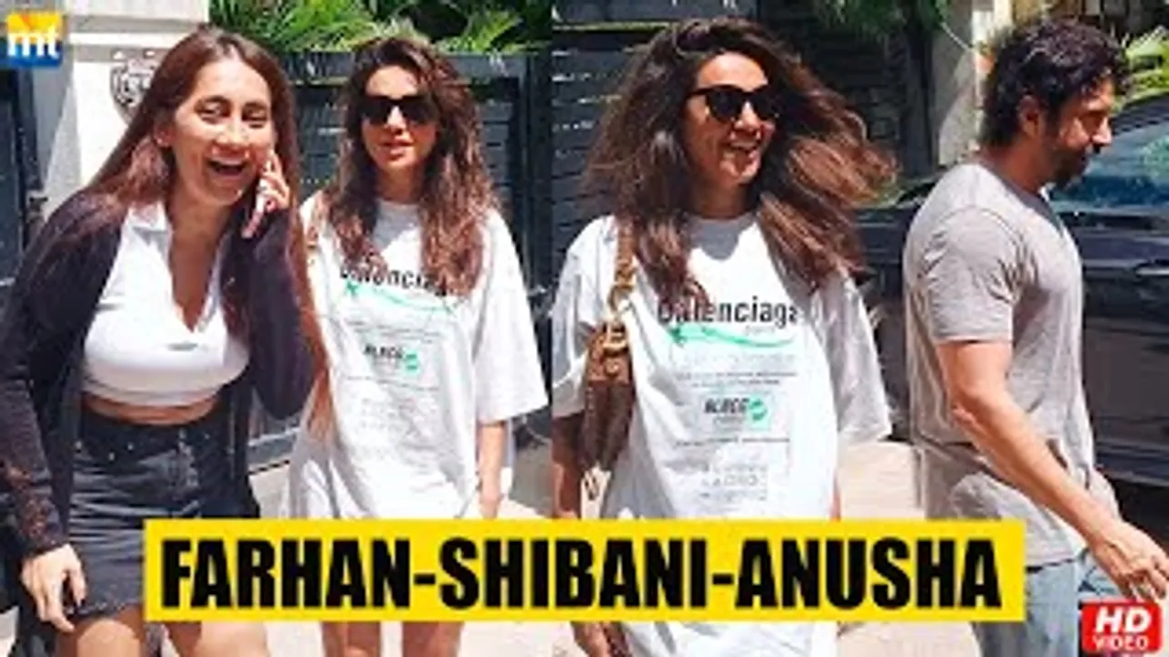 Shibani Dandekar Refuses To Pose With Husband Farhan Akhtar And Sister Anusha Dandekar Together