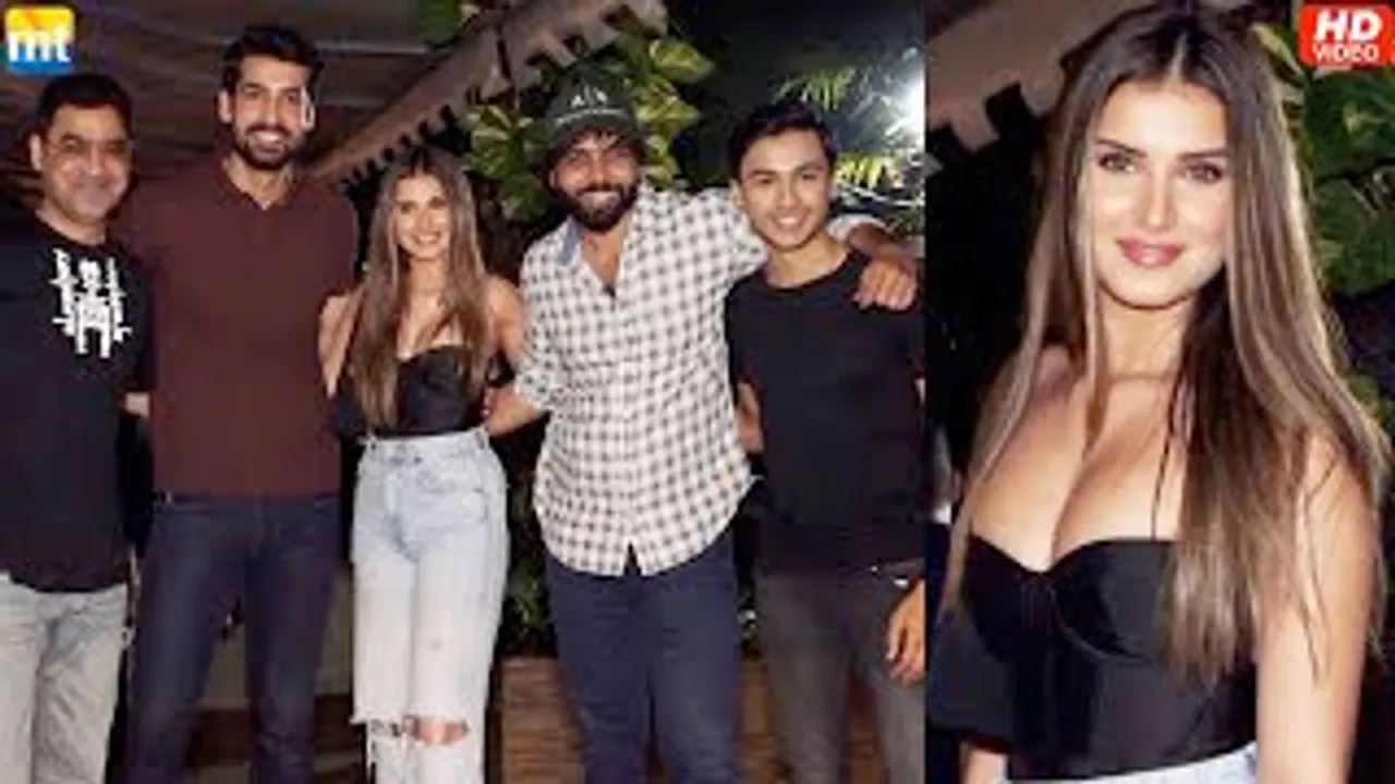 APURVA Team Tara Sutaria, Abhishek Bannerjee, Rajpal Yadav & Dhairya Karwa at special Get-Together