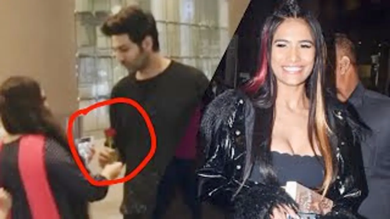Kartik Aaryan accepts a ROSE from a lady, Poonam Pandey mobbed by Male Fans at the airport