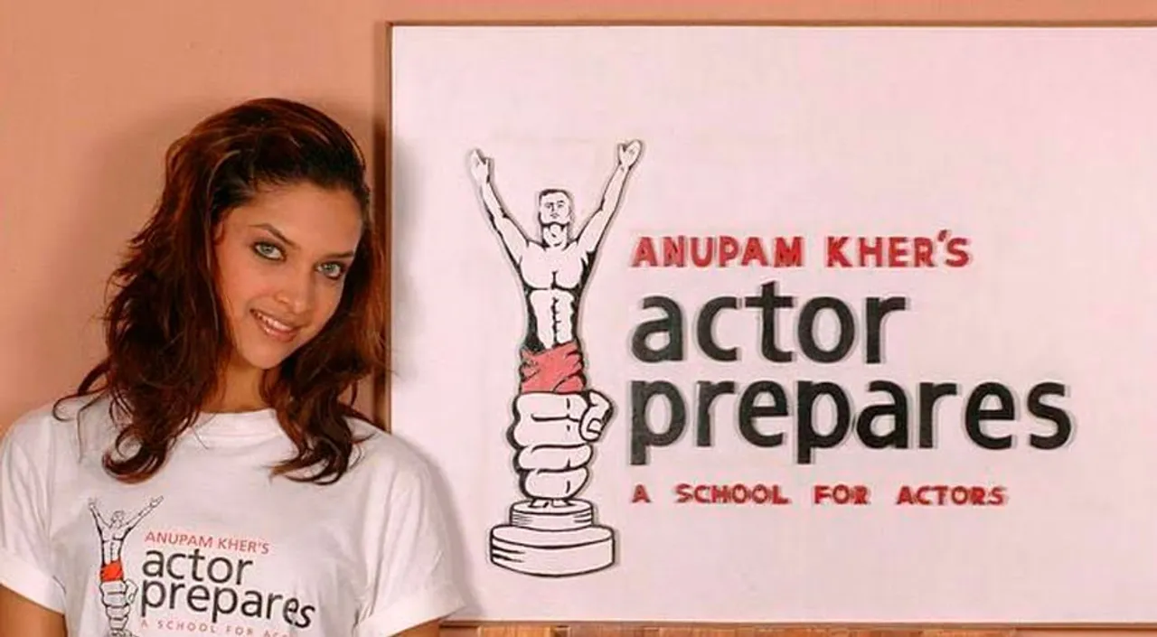 Anupam Kher Shares A Throwback Picture of Deepika Padukone From Actor Prepares To Congratulate Her On Oscars Honors —