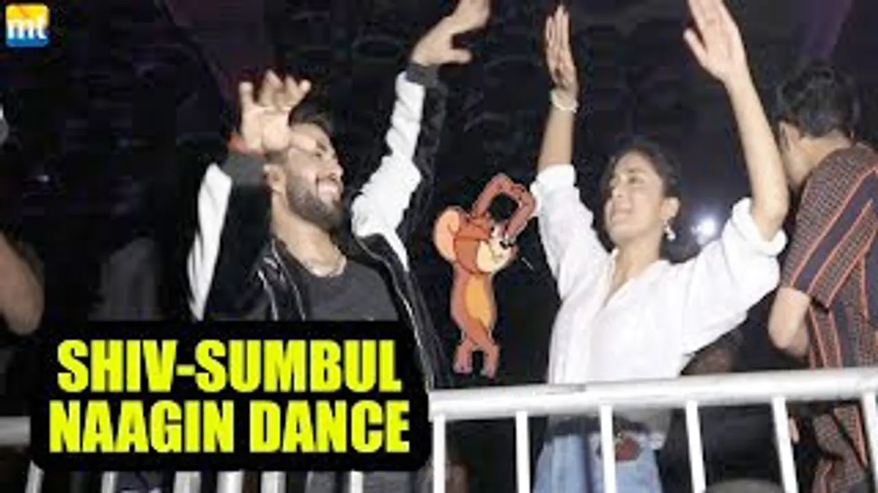 Shiv Thakare & Sumbul Touqeer's Crazy Naagin Dance at MC Stan's Concert