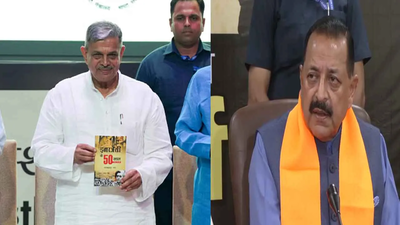  Union Minister supports the controversial speech of the leader as secular word in constitution 
