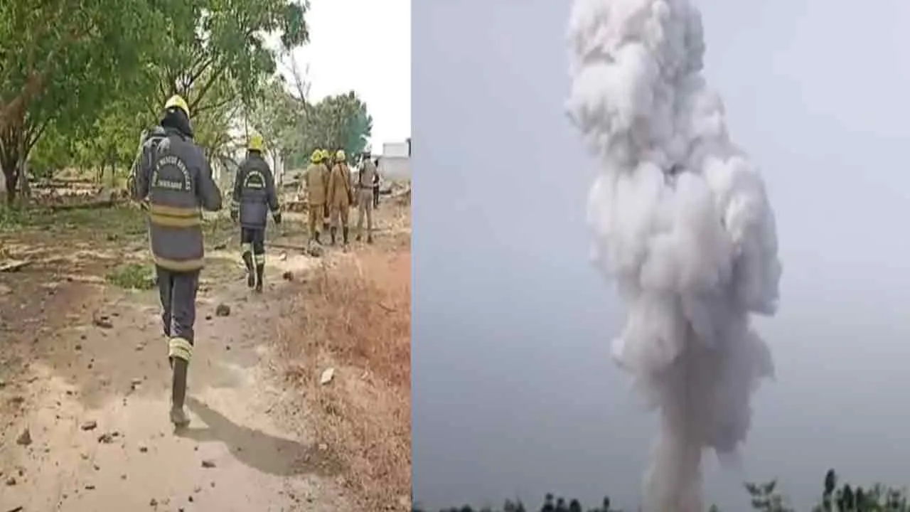  Fireworks factory explosion in Sivakasi Photograph: (sivakasi) 