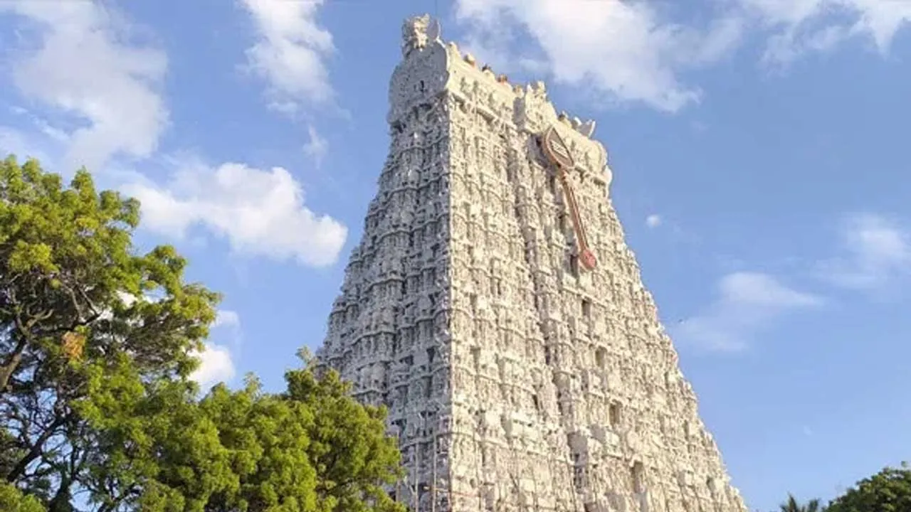  திருச்செந்தூர் கோயில் மகா கும்பாபிஷேகம்; பாதுகாப்புப் பணியில் 5,500 போலீசார்!