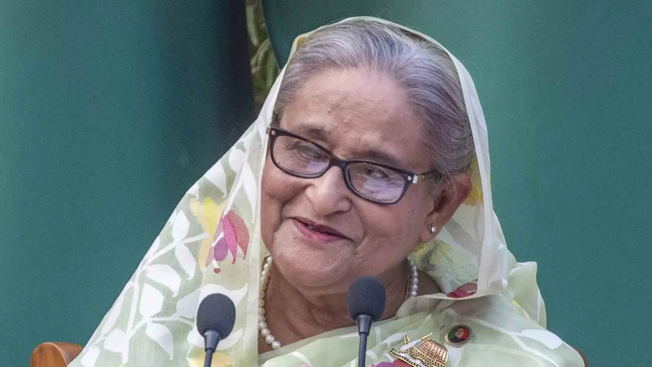  Former Bangladesh Prime Minister Sheikh Hasina sentenced to 6 months in prison 