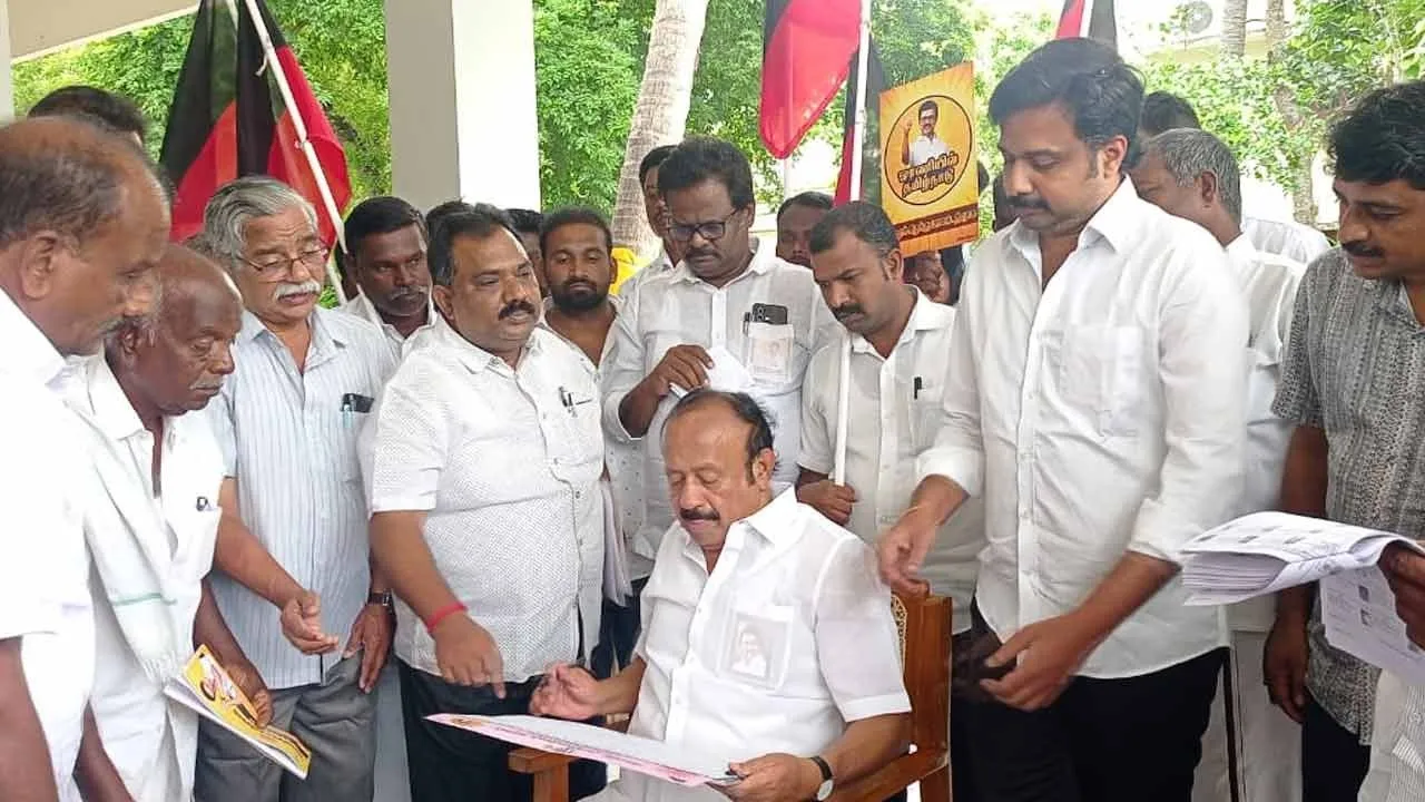  ‘ஓரணியில் தமிழ்நாடு’ இயக்கத்தைத் தொடங்கி வைத்த அமைச்சர்!