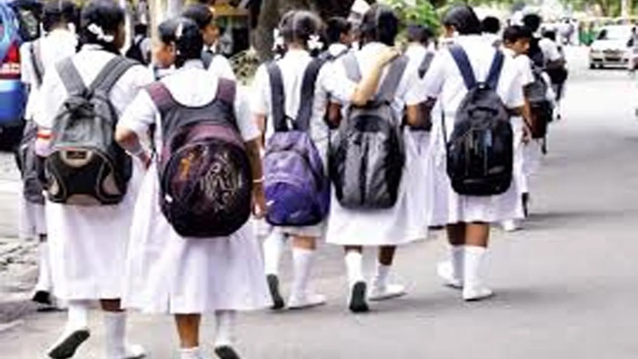  School strips students naked and checks them menstruation in maharashtra 