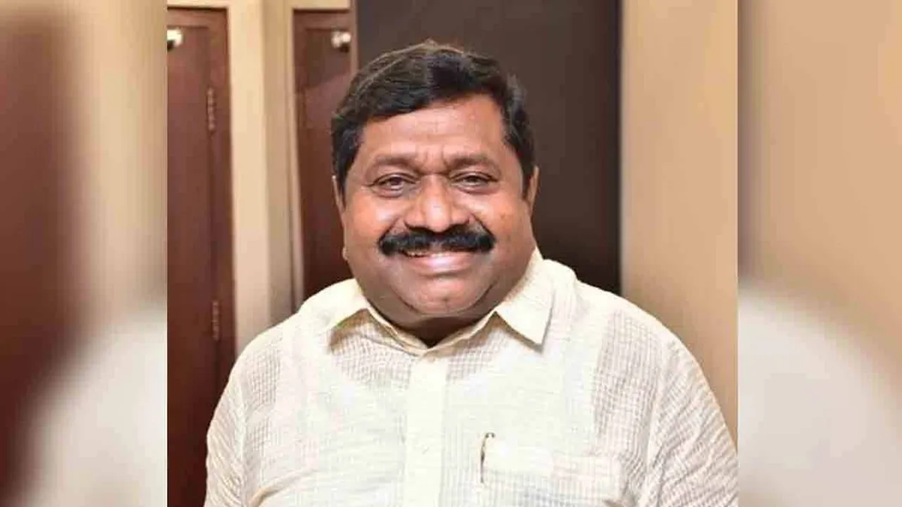  Inbadurai MP warns Legal action will taken against those who distort and publish EPS text 