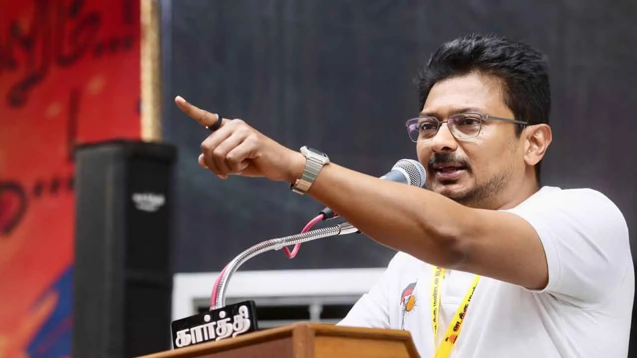  “இ.பி.எஸ். முழு சங்கியாகவே மாறிவிட்டார்” - துணை முதல்வர் உதயநிதி ஸ்டாலின் பேச்சு!