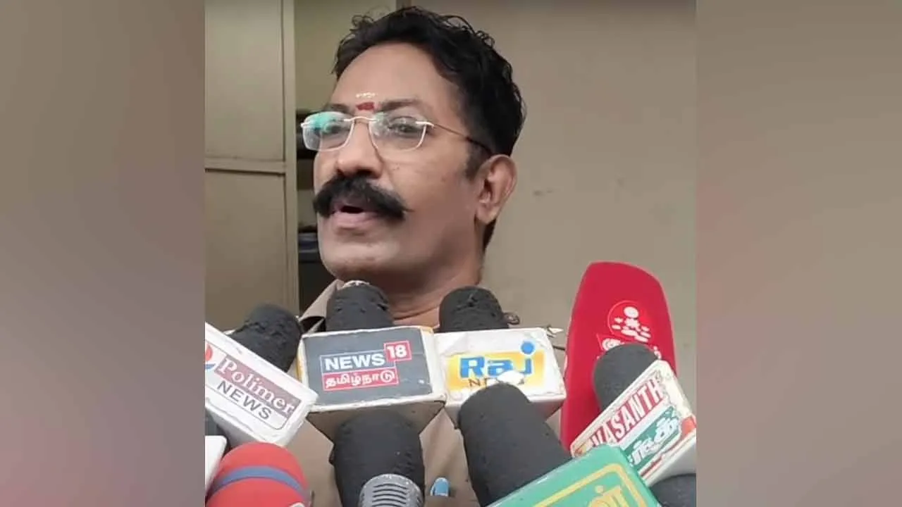  “வேலை செய்யவிடாமல் செய்கிறார்” - டி.எஸ்.பி. சுந்தரேசன் பரபரப்பு பேட்டி!