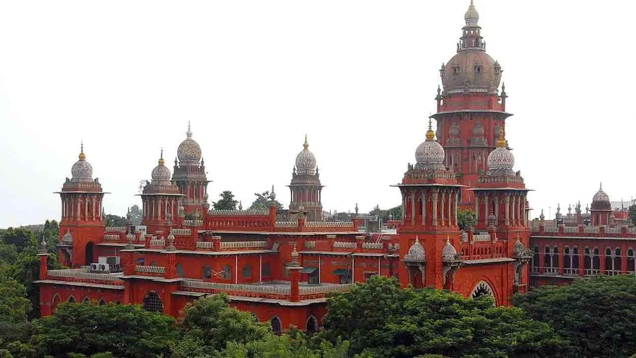  High Court bans new plan announced by Chief Minister Photograph: (highcourt) 