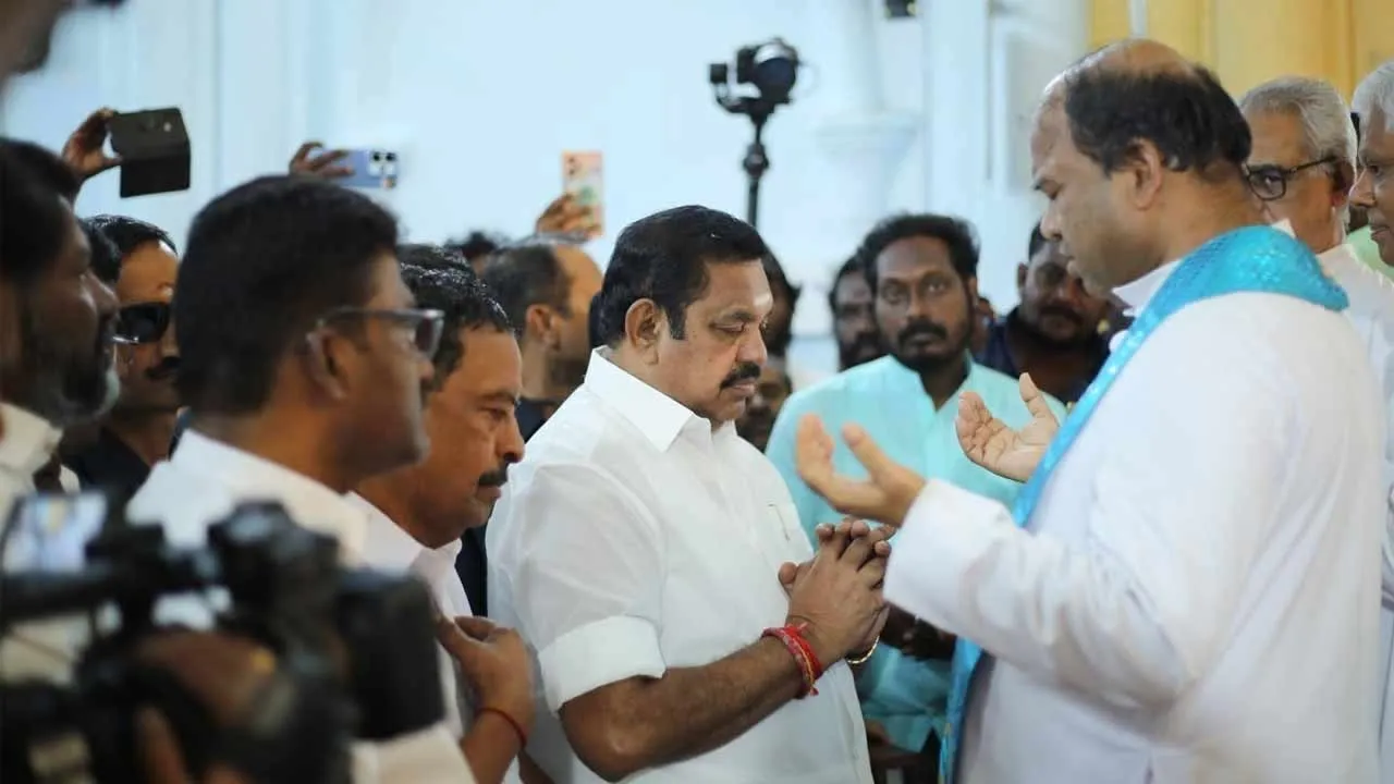  Velankanni Darshan; Edappadi Palaniswami's promise to fishermen! Photograph: (admk) 
