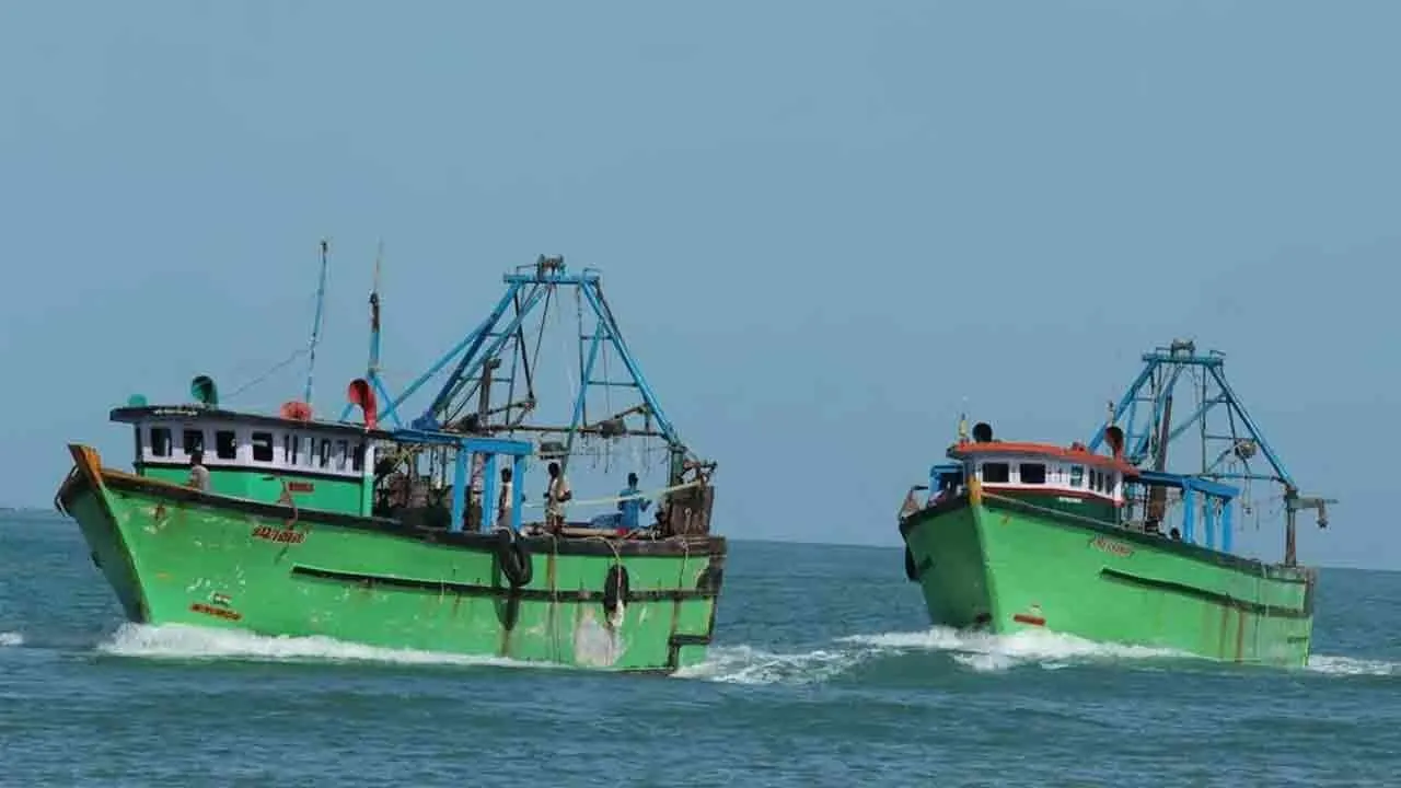  4 Tamil Nadu fishermen arrested by Sri Lankan Navy 
