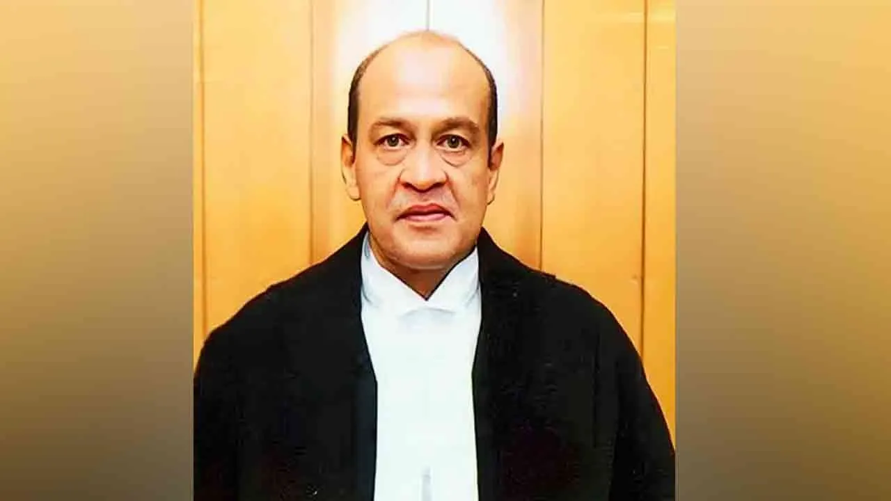  208 MPs serve notice demanding removal of Justice Yashwant Verma! 