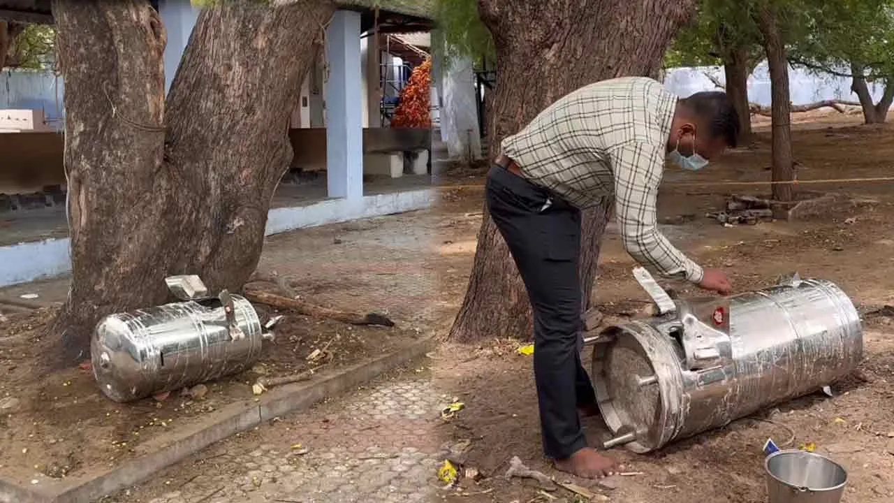  கோவில் உண்டியல் உடைப்பு; லட்சக்கணக்கான ரூபாய் பணம் திருட்டு!