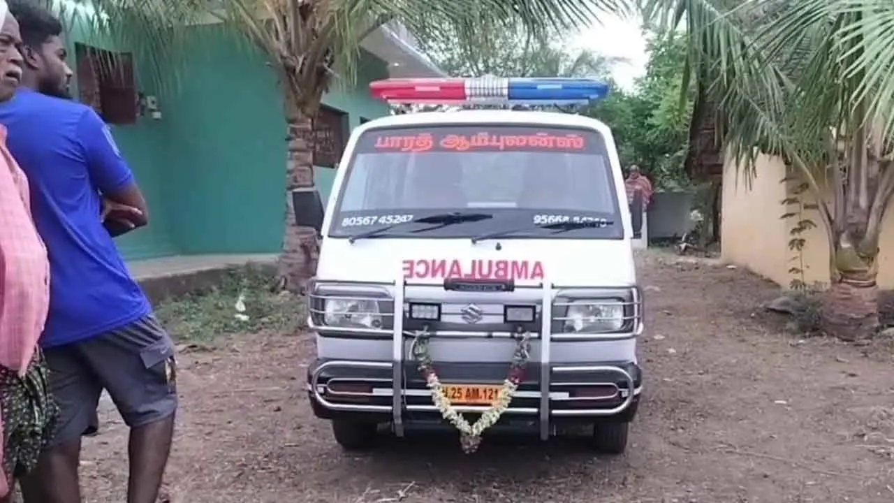  கட்டிலில் படுத்துத் தூங்கிய நபருக்குக் காலையில் நேர்ந்த கொடூரம்; பதைபதைக்கும் சம்பவம்!