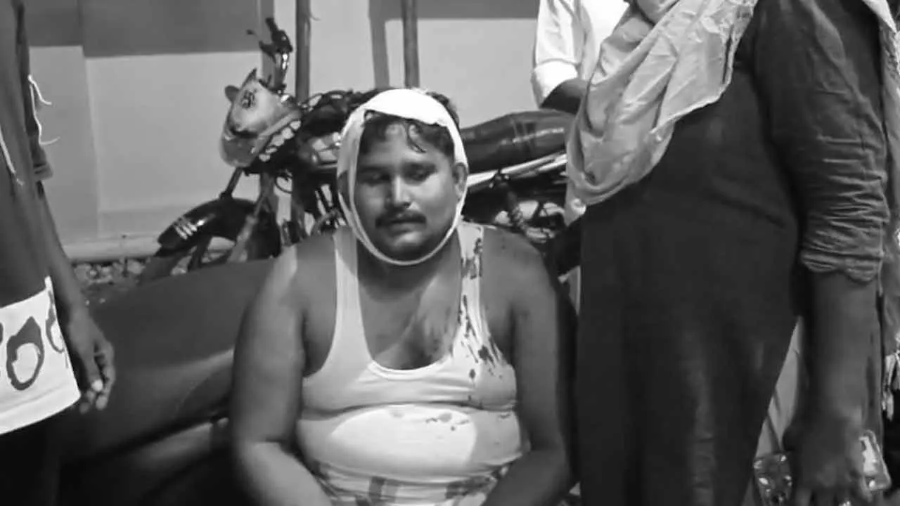  கணினி உதவியாளரை வீட்டு வாசலில் வைத்து வெட்டிய மர்ம கும்பல்; கள்ளக்குறிச்சியில் பரபரப்பு!
