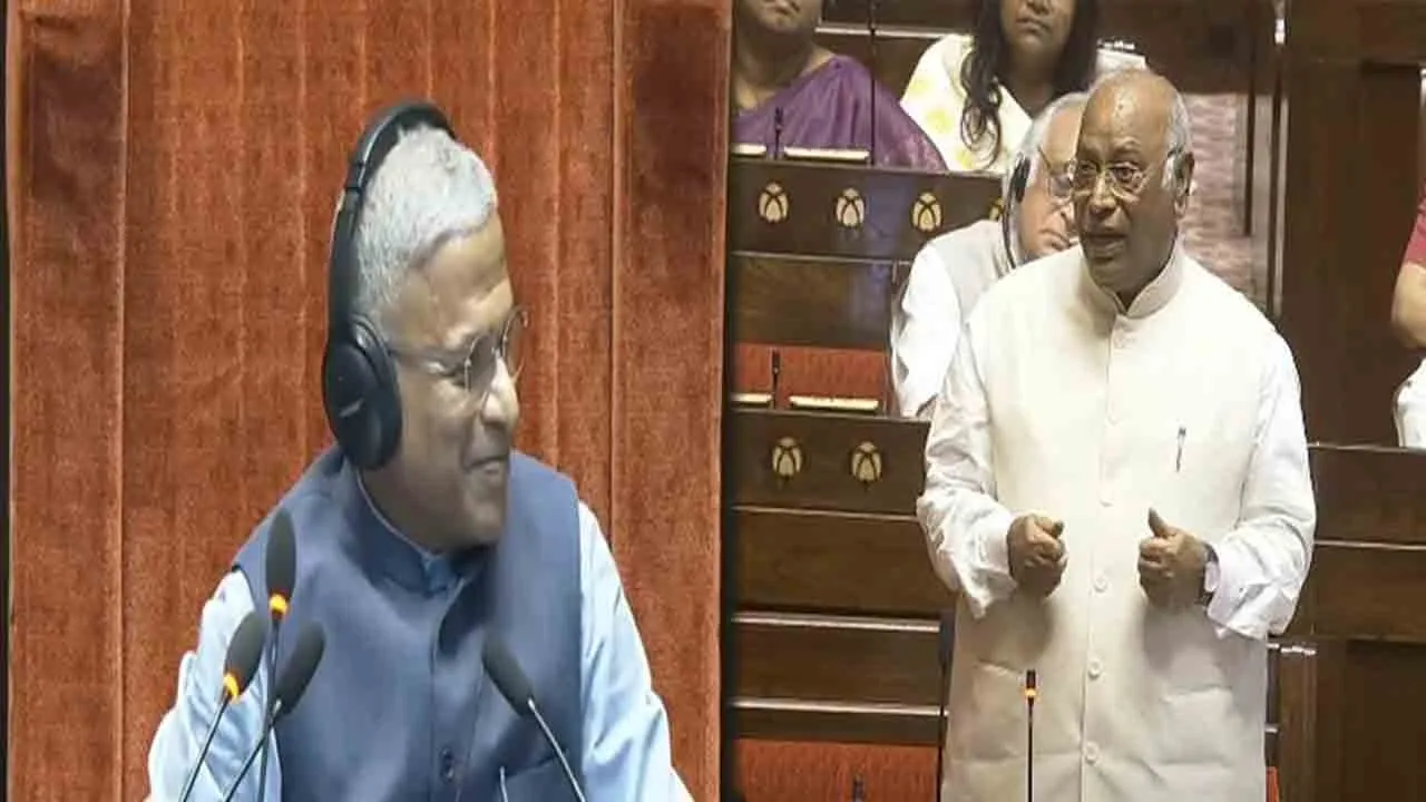  Mallikarjun Kharge questions at the Deputy Chairman of the Rajya Sabha for CISF allow house issue 