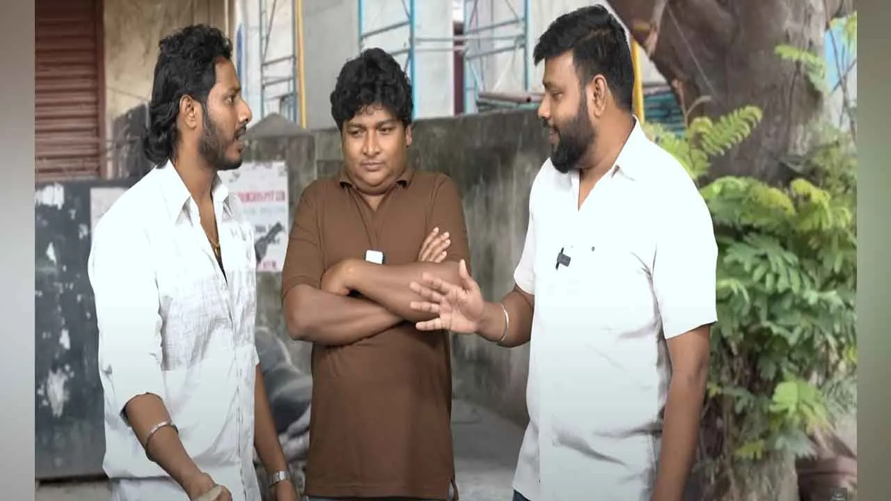  பரிதாபங்கள் யூடியூப் சேனல் மீது போலீசில் புகார்!