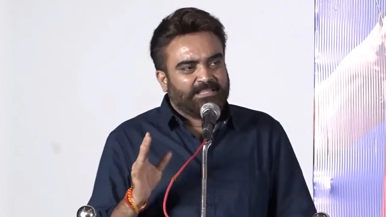  “தமிழ் சினிமா ஒரு மோனோபோலியாக இருக்கிறது” - உதயா