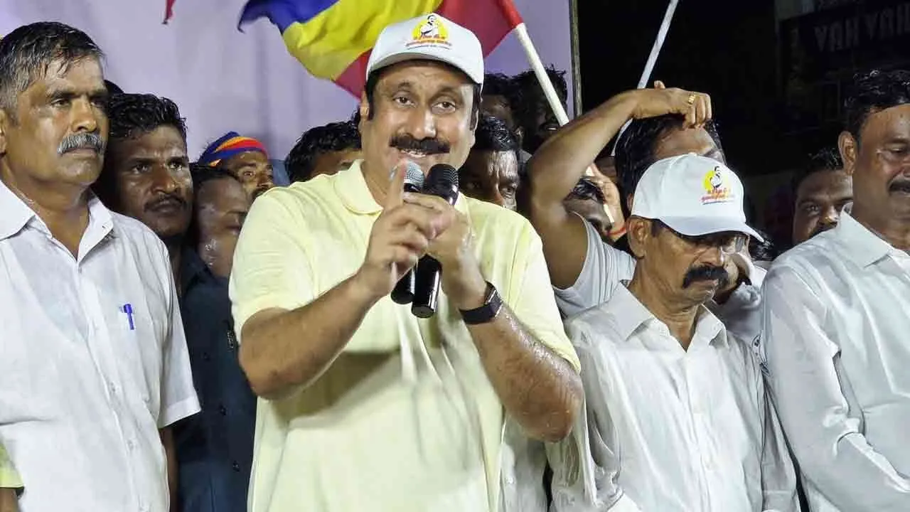 “தூய்மைப் பணியாளர்கள் சுரண்டப்படுவதற்கு  எவரும் துணை போகக்கூடாது” - அன்புமணி வலியுறுத்தல்!