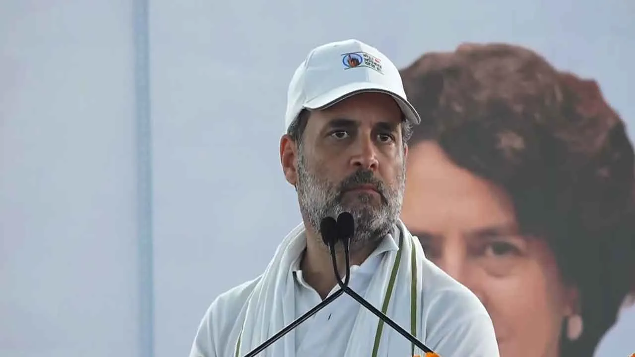  “பிரதமர் மோடி, அமித்ஷாவுக்கு தேர்தல் ஆணையம் உதவுகிறது” - ராகுல் காந்தி பேச்சு!