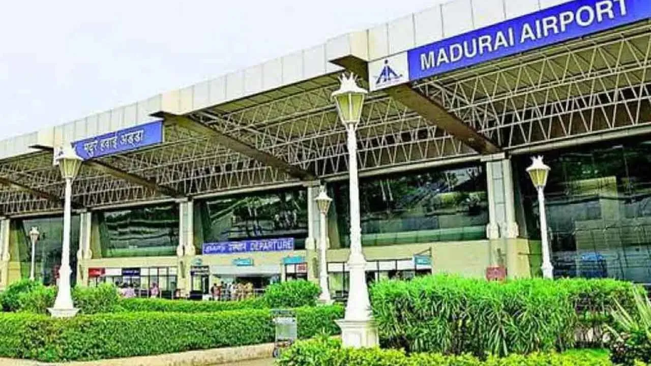  விமானத்தில் தொழில்நுட்ப கோளாறு; மதுரை விமான நிலையத்தில் பரபரப்பு!
