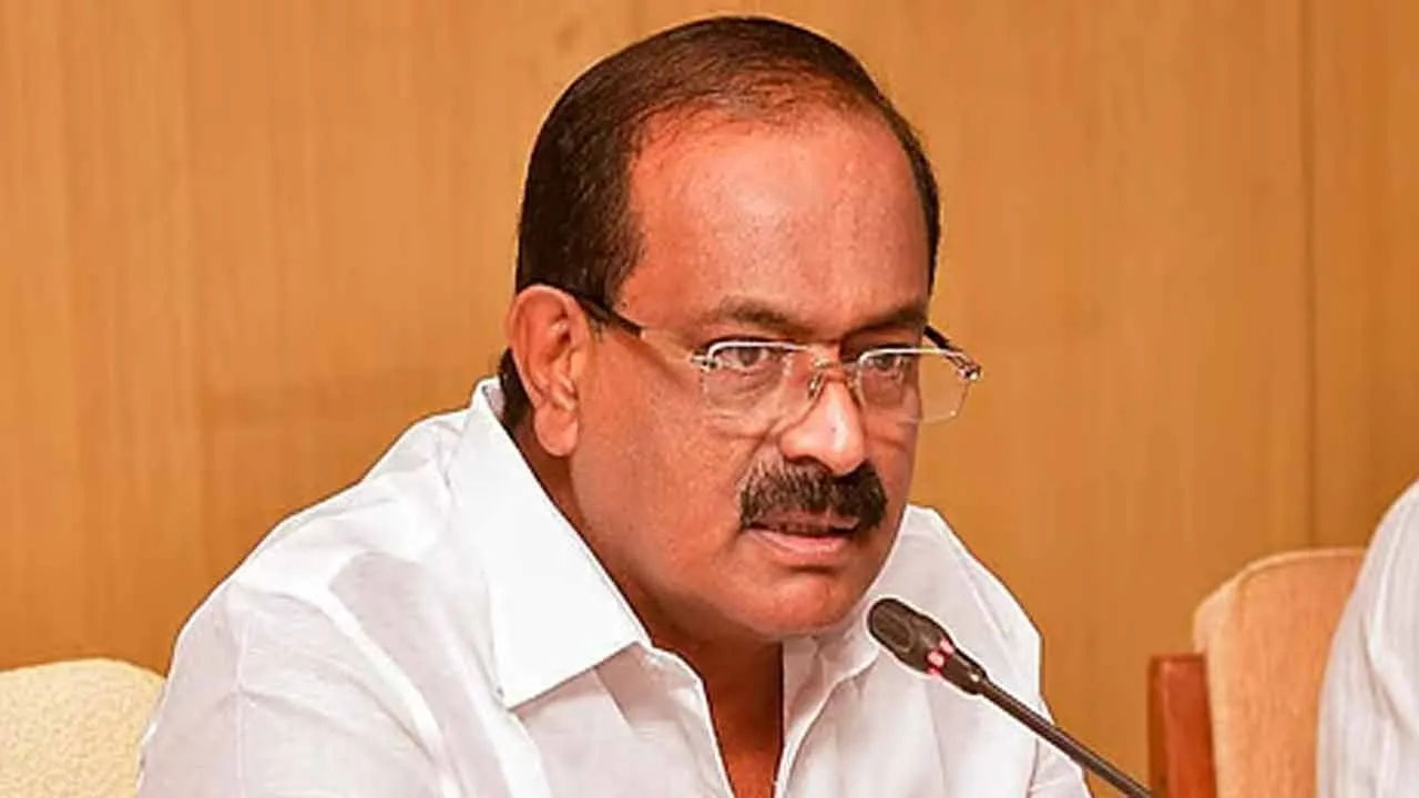  Minister Sakkarapani orders Pallet procurement should begin on September 1st 