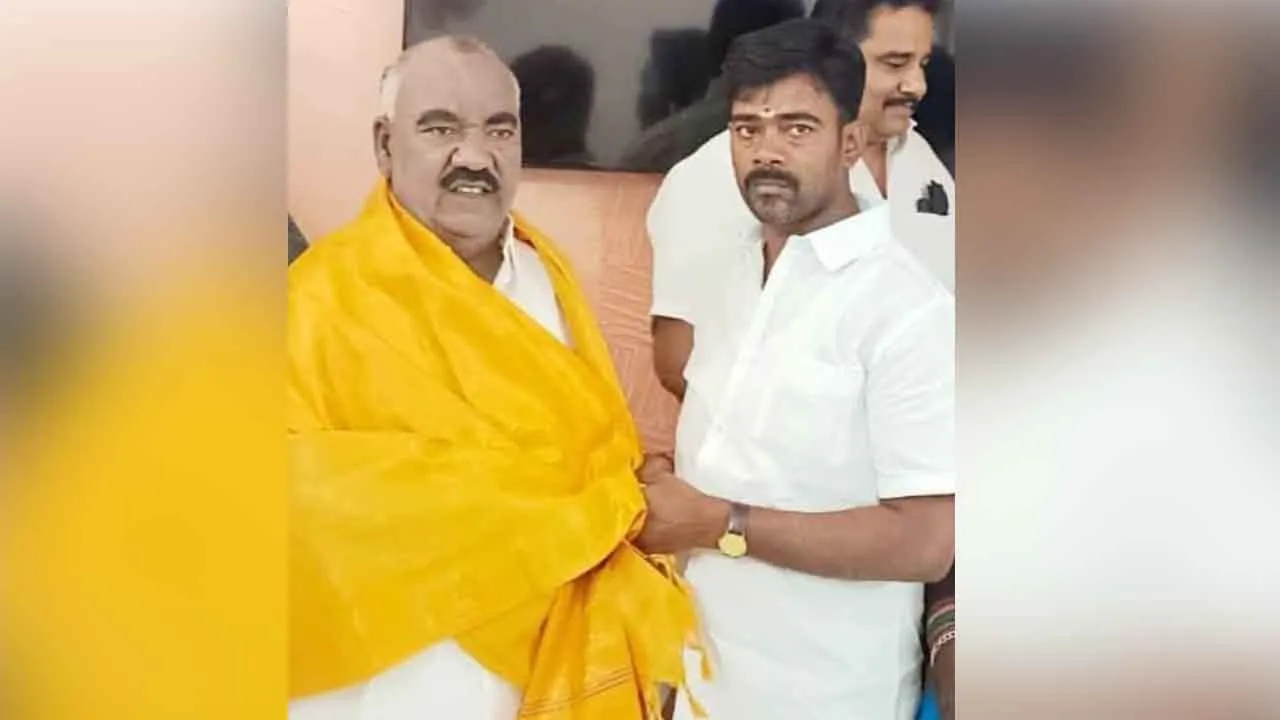  செஞ்சி மஸ்தான் அரசியல் வாழ்க்கையை கேள்விக்குறியாக்கிய மரூர் ராஜா !