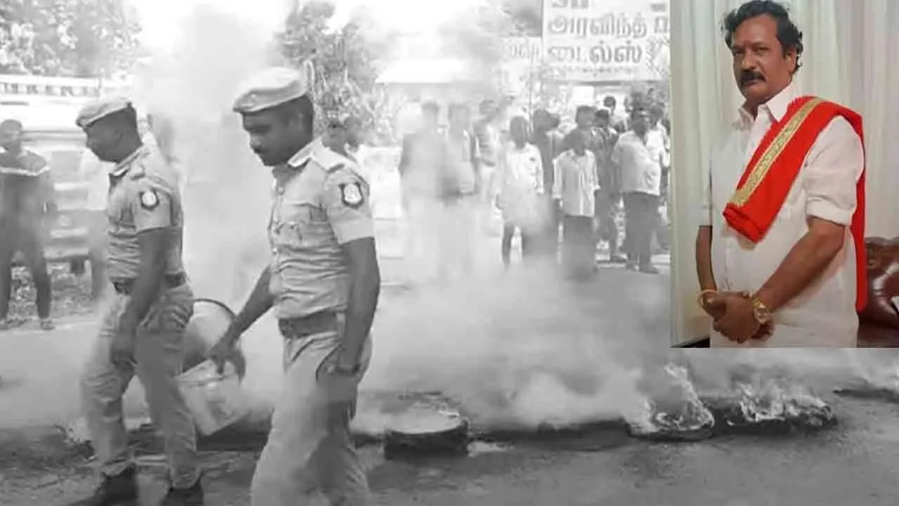  Attempt to throw a bomb at PMK executive - tension in Aaduthurai Photograph: (kumbakonam) 