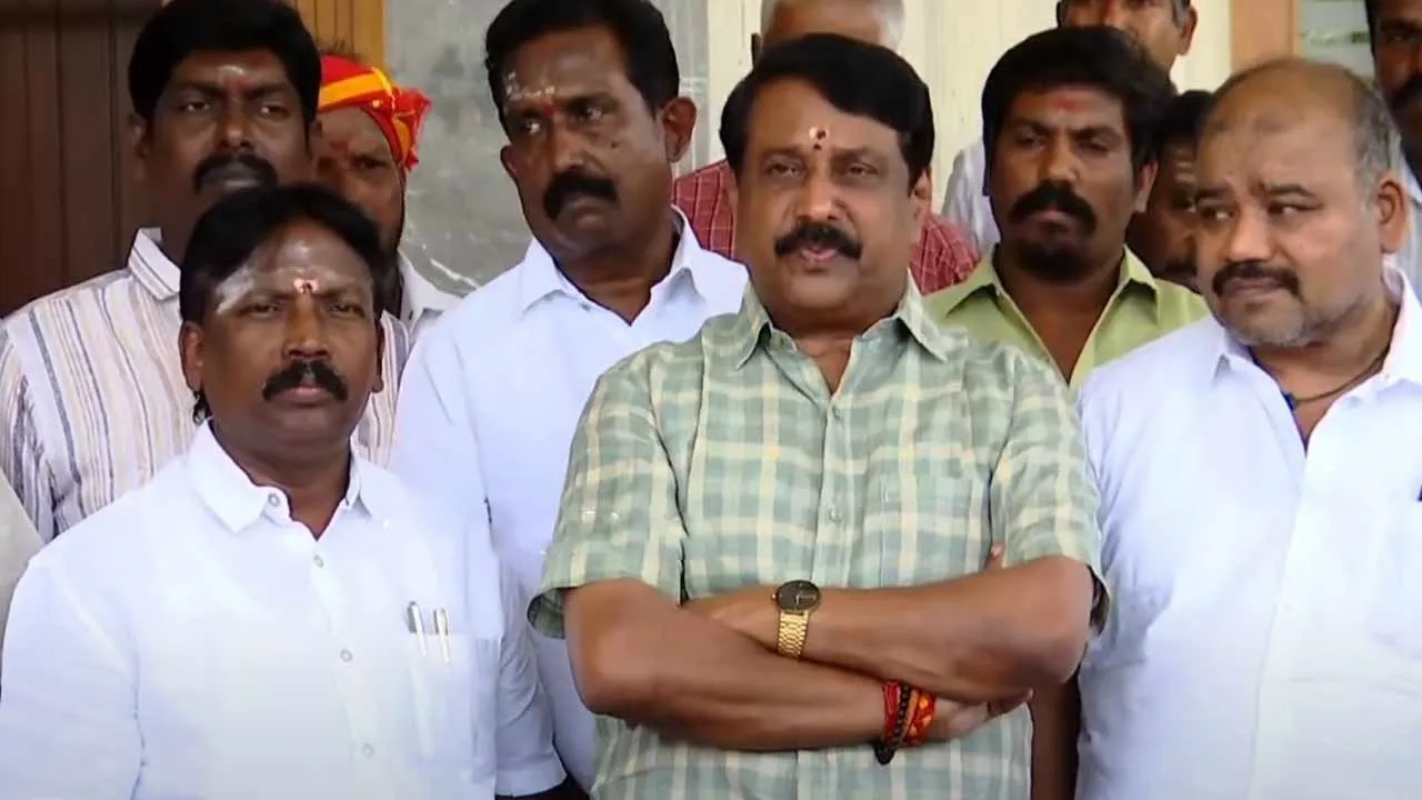  'On what basis is TTV blaming me' - Nainar Nagendran interview Photograph: (bjp) 